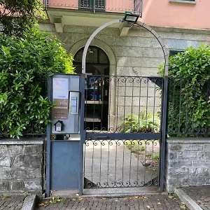 Megaride Affittacamere Côme