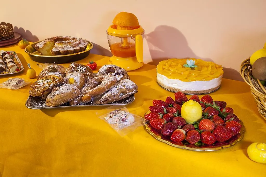 Bed and Breakfast Siciliaetnamare Riposto Bed & Breakfast