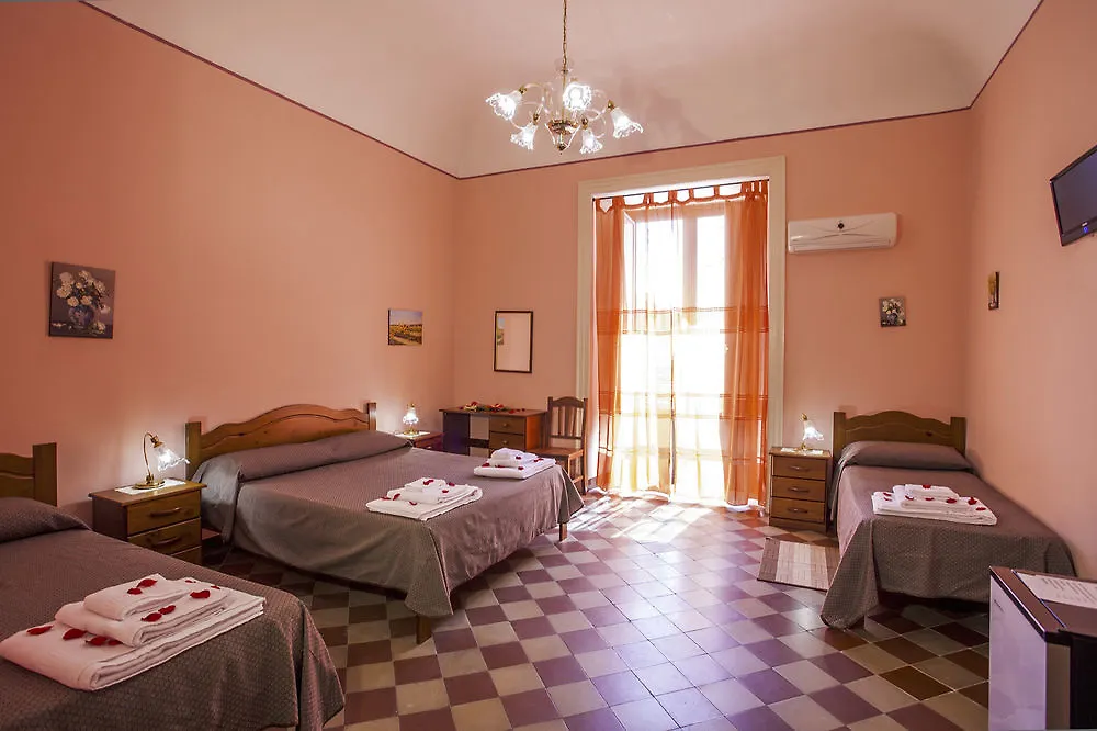 Bed and Breakfast Siciliaetnamare Riposto Bed & Breakfast